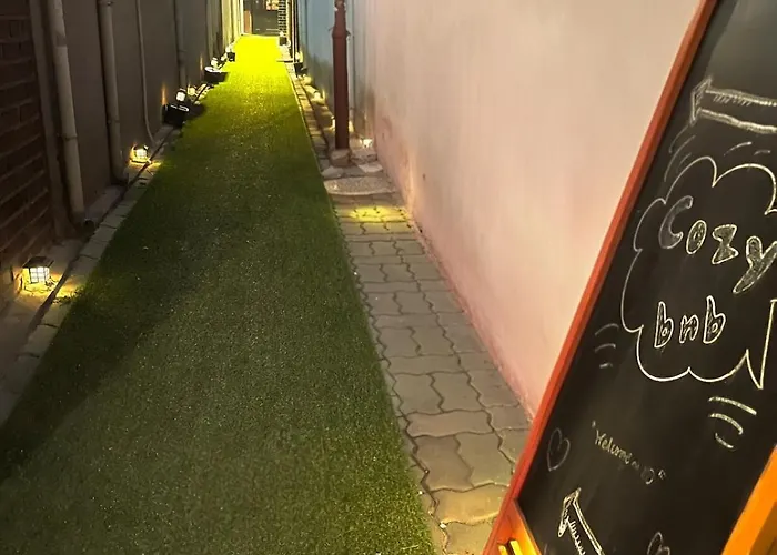 Hongdae 4min Walkㅣ1st Floorㅣ6peopleㅣ3 Queen Beds 公寓 首爾